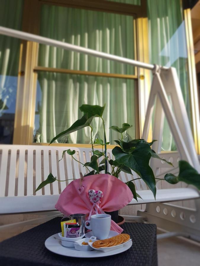 Hotel Romantica Rimini Dış mekan fotoğraf