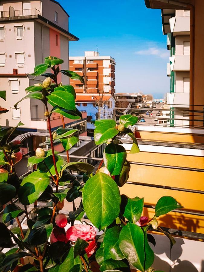 Hotel Romantica Rimini Dış mekan fotoğraf