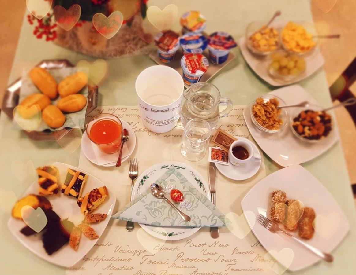 Hotel Romantica Rimini Dış mekan fotoğraf